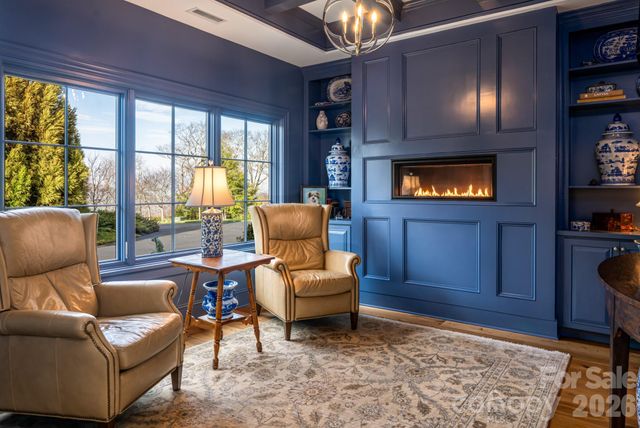 89 N Snow Ridge Drive 13, Hendersonville, NC 28792
