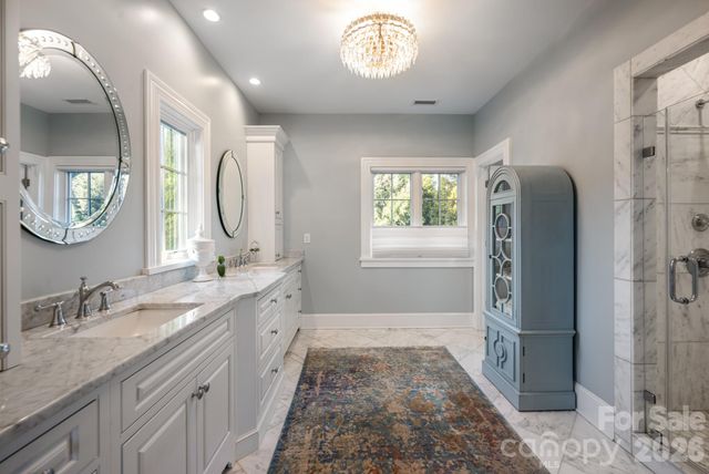 89 N Snow Ridge Drive 13, Hendersonville, NC 28792