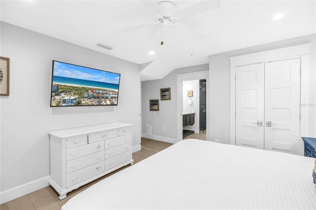 316 BEACH ROAD, Sarasota, FL 34242