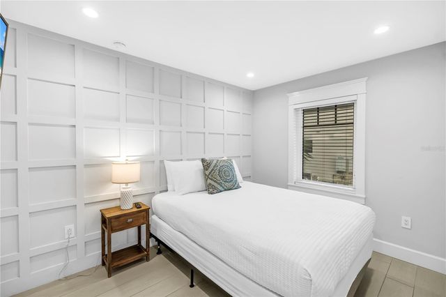 316 BEACH ROAD, Sarasota, FL 34242