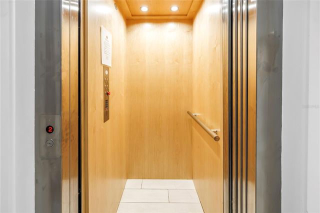 316 BEACH ROAD, Sarasota, FL 34242