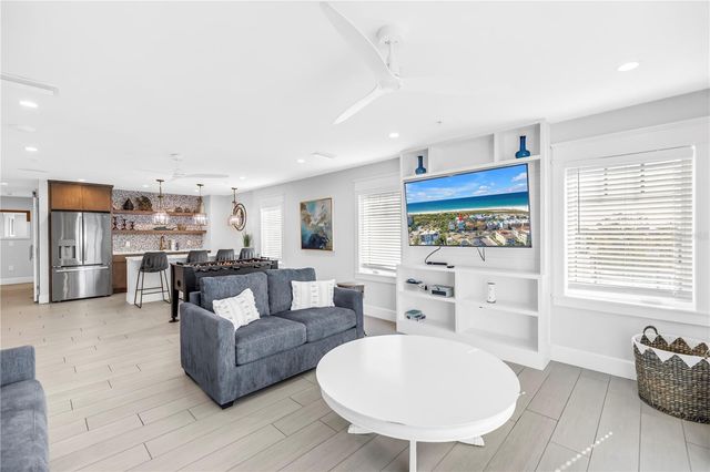 316 BEACH ROAD, Sarasota, FL 34242