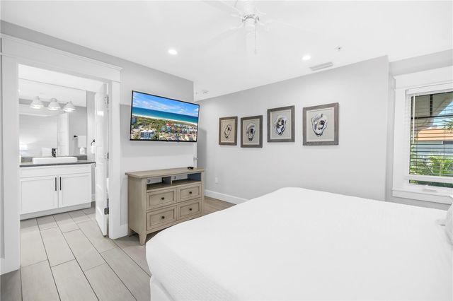 316 BEACH ROAD, Sarasota, FL 34242