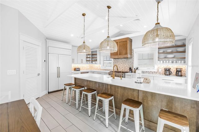 316 BEACH ROAD, Sarasota, FL 34242