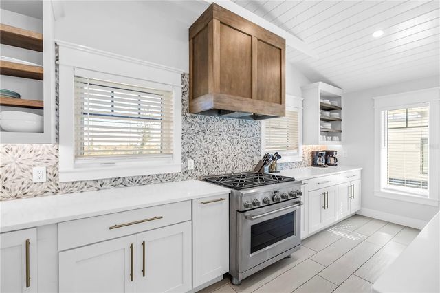 316 BEACH ROAD, Sarasota, FL 34242