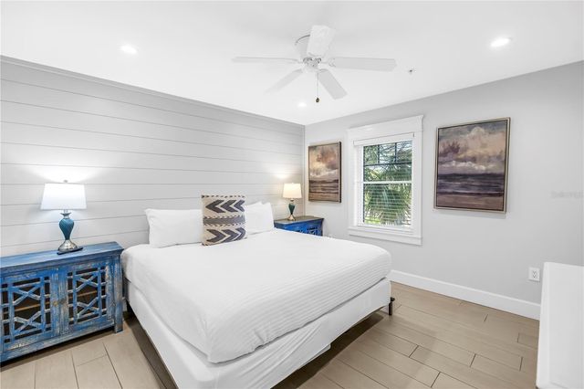 316 BEACH ROAD, Sarasota, FL 34242