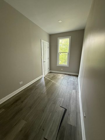 49 E 102nd Place, Chicago, IL 60628