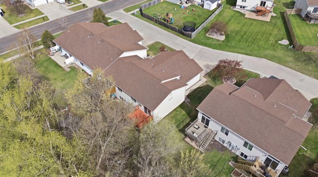 3982 33rd Street S, Fargo, ND 58104