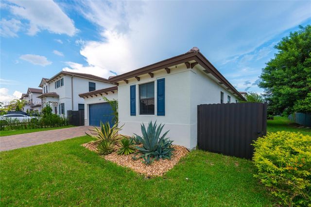 23341 SW 132nd Pl, Homestead, FL 33032