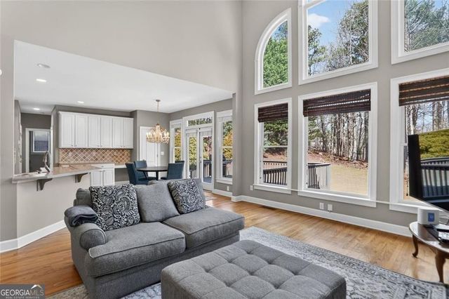 292 Double Gate Way, Sugar Hill, GA 30518