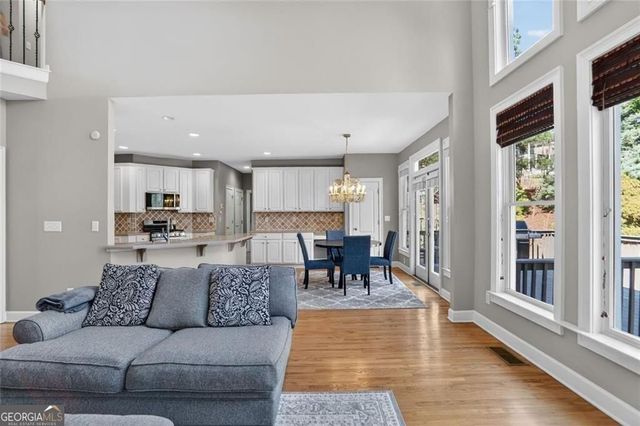 292 Double Gate Way, Sugar Hill, GA 30518