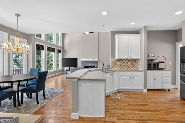 292 Double Gate Way, Sugar Hill, GA 30518