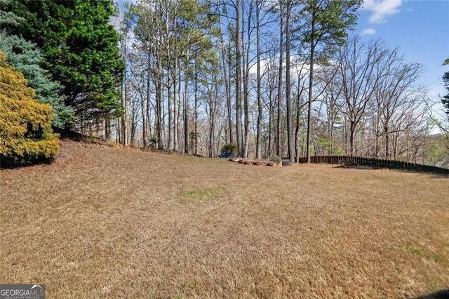 292 Double Gate Way, Sugar Hill, GA 30518