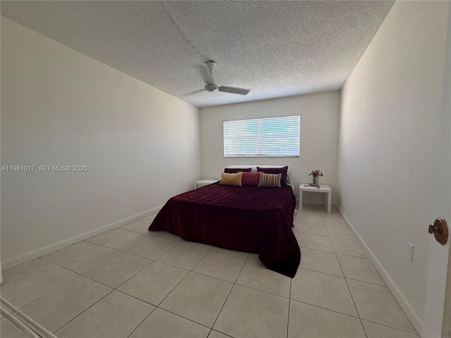 9001 Sunrise Lakes Blvd 208, Sunrise, FL 33322