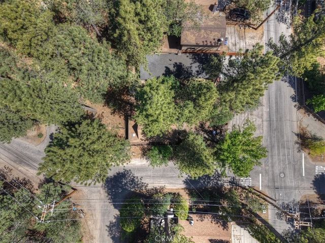 320 Eider Drive, Big Bear City, CA 92314