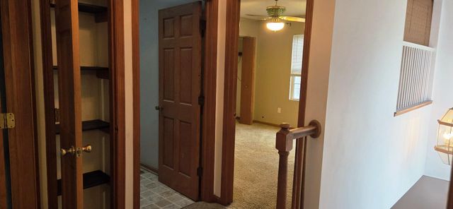 6837 Swan Lane, Schererville, IN 46375