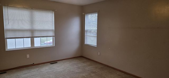 6837 Swan Lane, Schererville, IN 46375