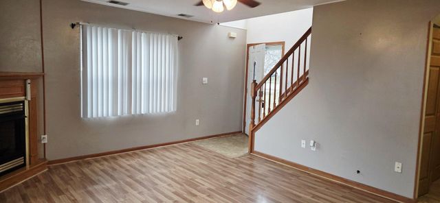 6837 Swan Lane, Schererville, IN 46375