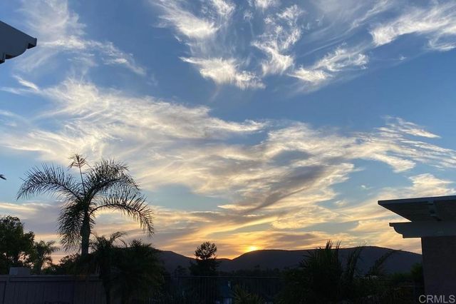 828 Settlers Court, San Marcos, CA 92069