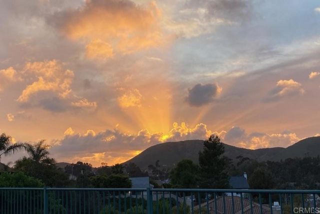 828 Settlers Court, San Marcos, CA 92069