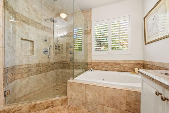 828 Settlers Court, San Marcos, CA 92069