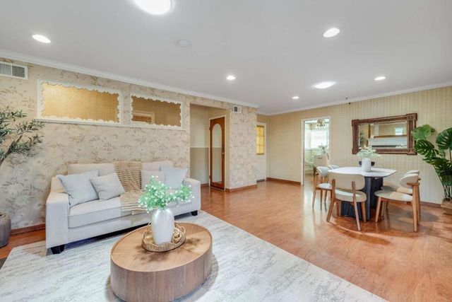 1402 Sprucewood Drive, San Jose, CA 95118