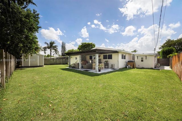 18681 Belview Dr, Cutler Bay, FL 33157