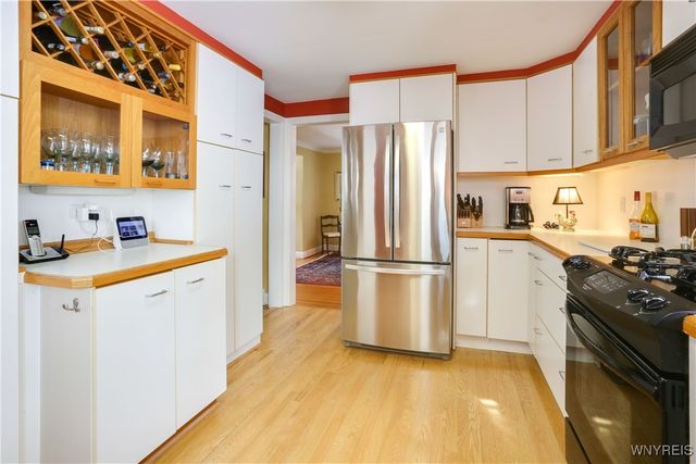 112 Walton Drive, Amherst, NY 14226