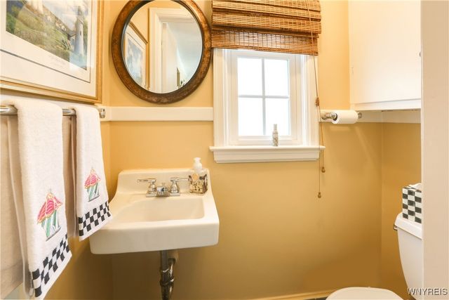 112 Walton Drive, Amherst, NY 14226