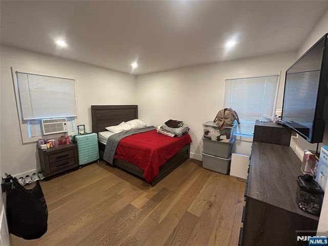 320 Lincoln Avenue, Totowa, NJ 07512