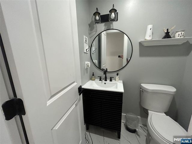 320 Lincoln Avenue, Totowa, NJ 07512