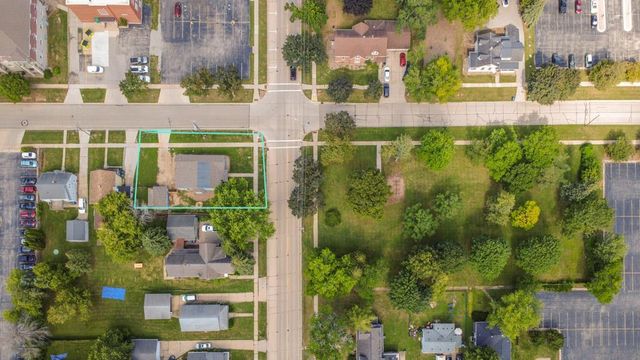 402 4TH STREET, De Pere, WI 54115