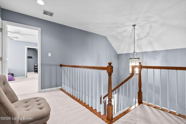 5110 Glen Cove Rd, La Grange, KY 40031