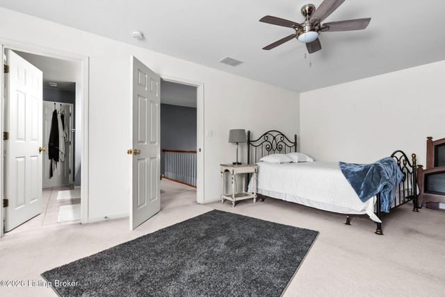 5110 Glen Cove Rd, La Grange, KY 40031