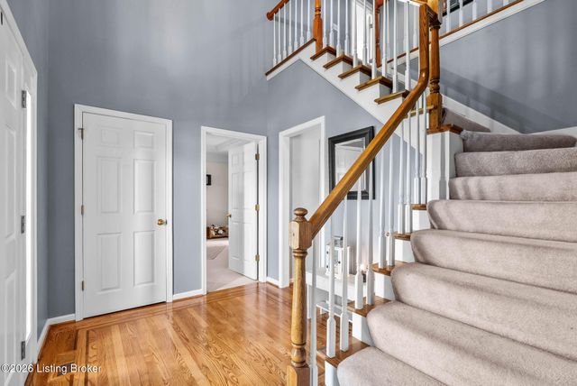 5110 Glen Cove Rd, La Grange, KY 40031