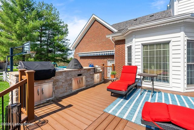 5110 Glen Cove Rd, La Grange, KY 40031