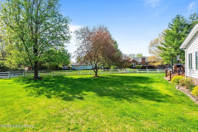 5110 Glen Cove Rd, La Grange, KY 40031