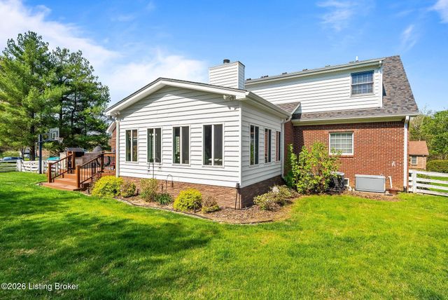 5110 Glen Cove Rd, La Grange, KY 40031