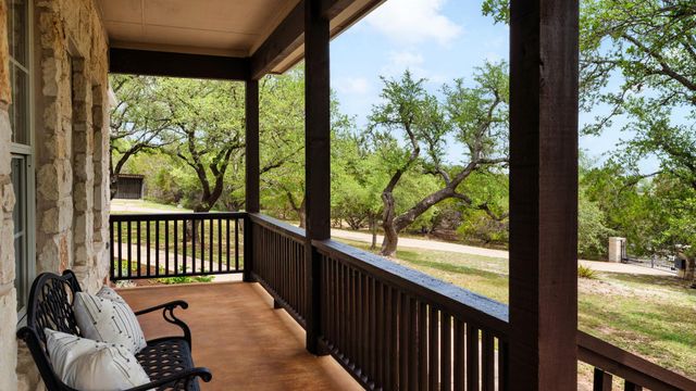 11008 West Cave BLVD, Dripping Springs, TX 78620
