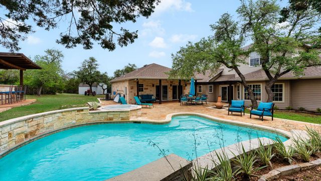 11008 West Cave BLVD, Dripping Springs, TX 78620
