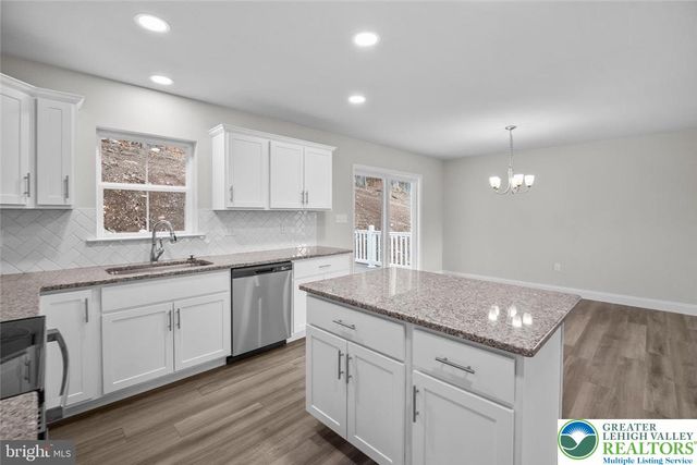 9 Country Club Road, Butler Twp, PA 17921