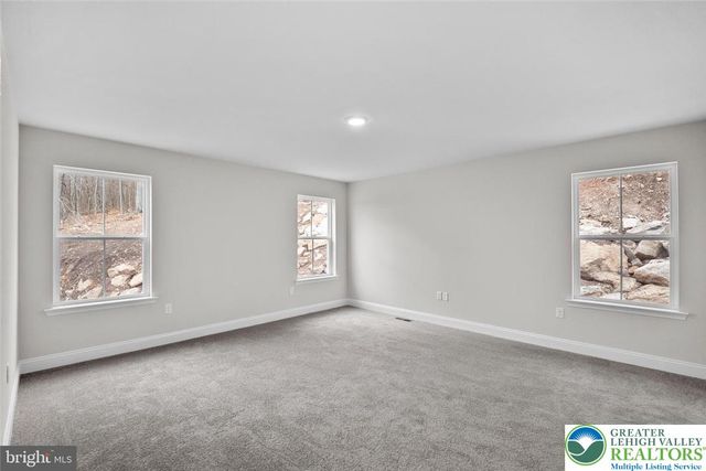 9 Country Club Road, Butler Twp, PA 17921