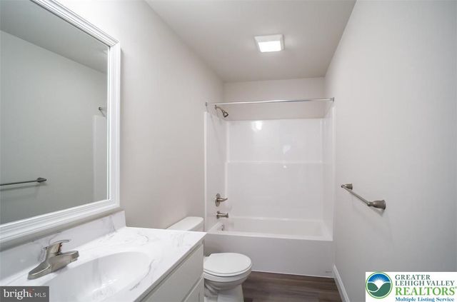 9 Country Club Road, Butler Twp, PA 17921