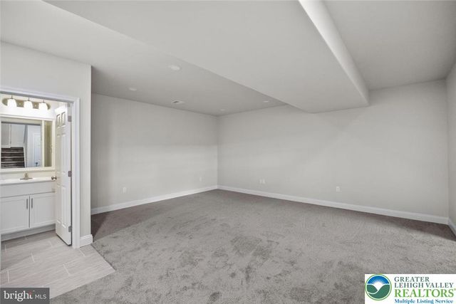 9 Country Club Road, Butler Twp, PA 17921