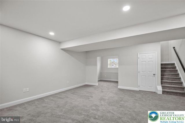 9 Country Club Road, Butler Twp, PA 17921