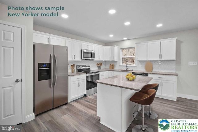 9 Country Club Road, Butler Twp, PA 17921