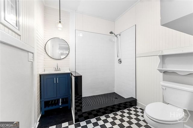 183 Athens Street, Hartwell, GA 30643