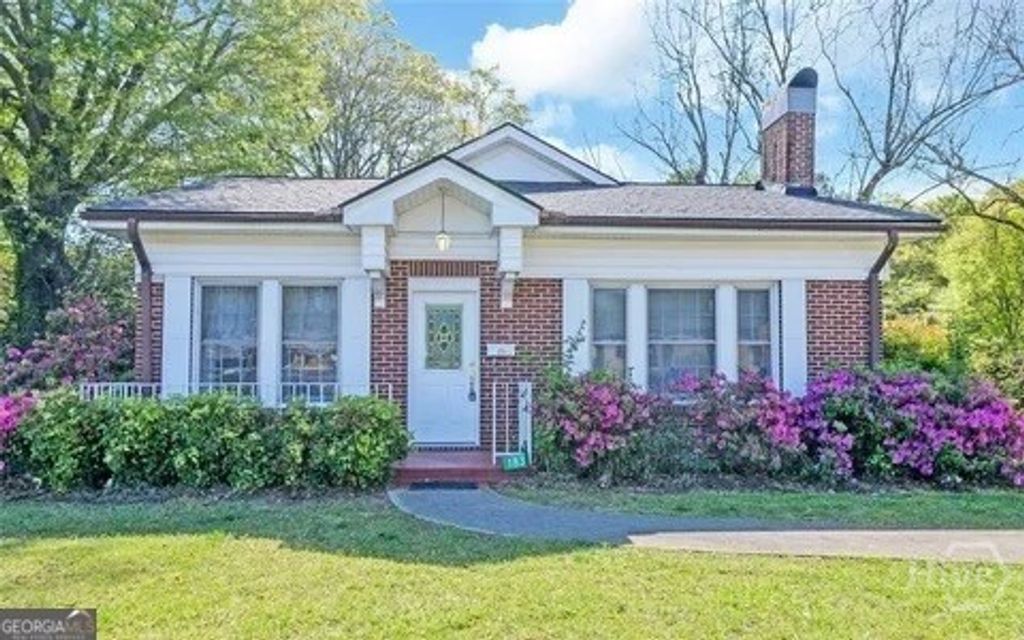 183 Athens Street, Hartwell, GA 30643