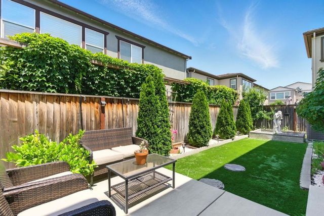 1571 Castlewood Place, Gilroy, CA 95020