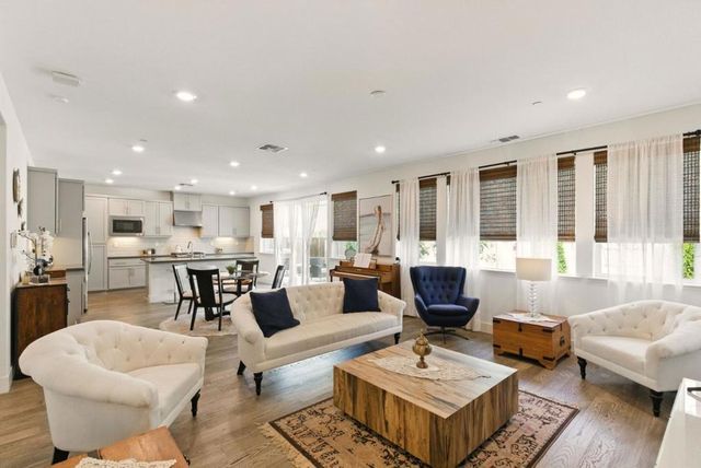 1571 Castlewood Place, Gilroy, CA 95020